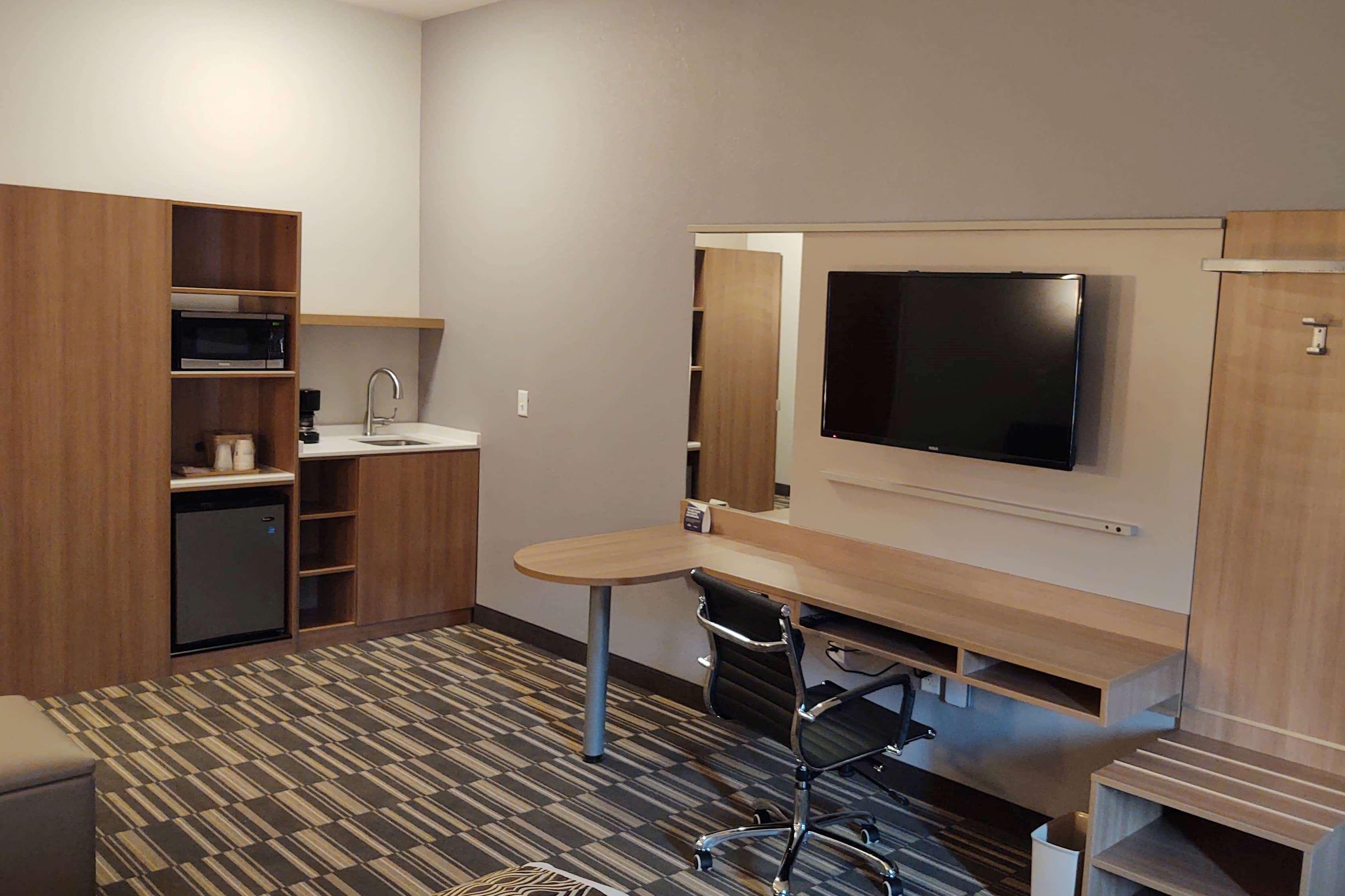 Microtel Inn & Suites By Wyndham Liberty/Ne Kansas City Area Екстер'єр фото
