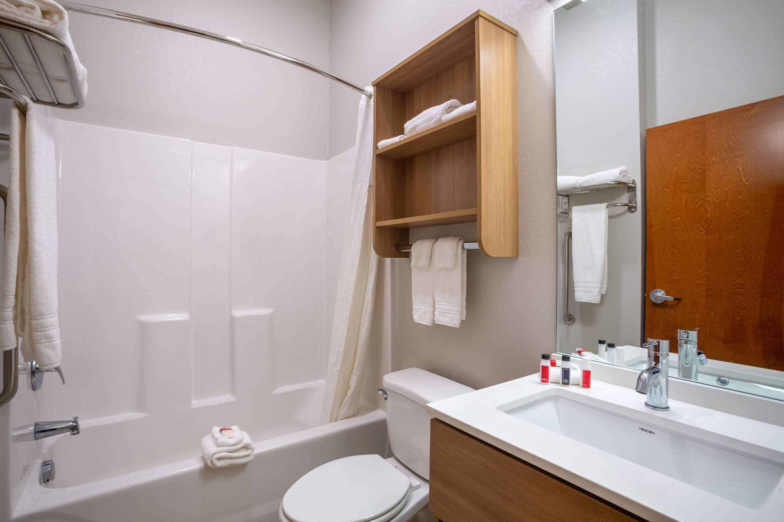 Microtel Inn & Suites By Wyndham Liberty/Ne Kansas City Area Екстер'єр фото