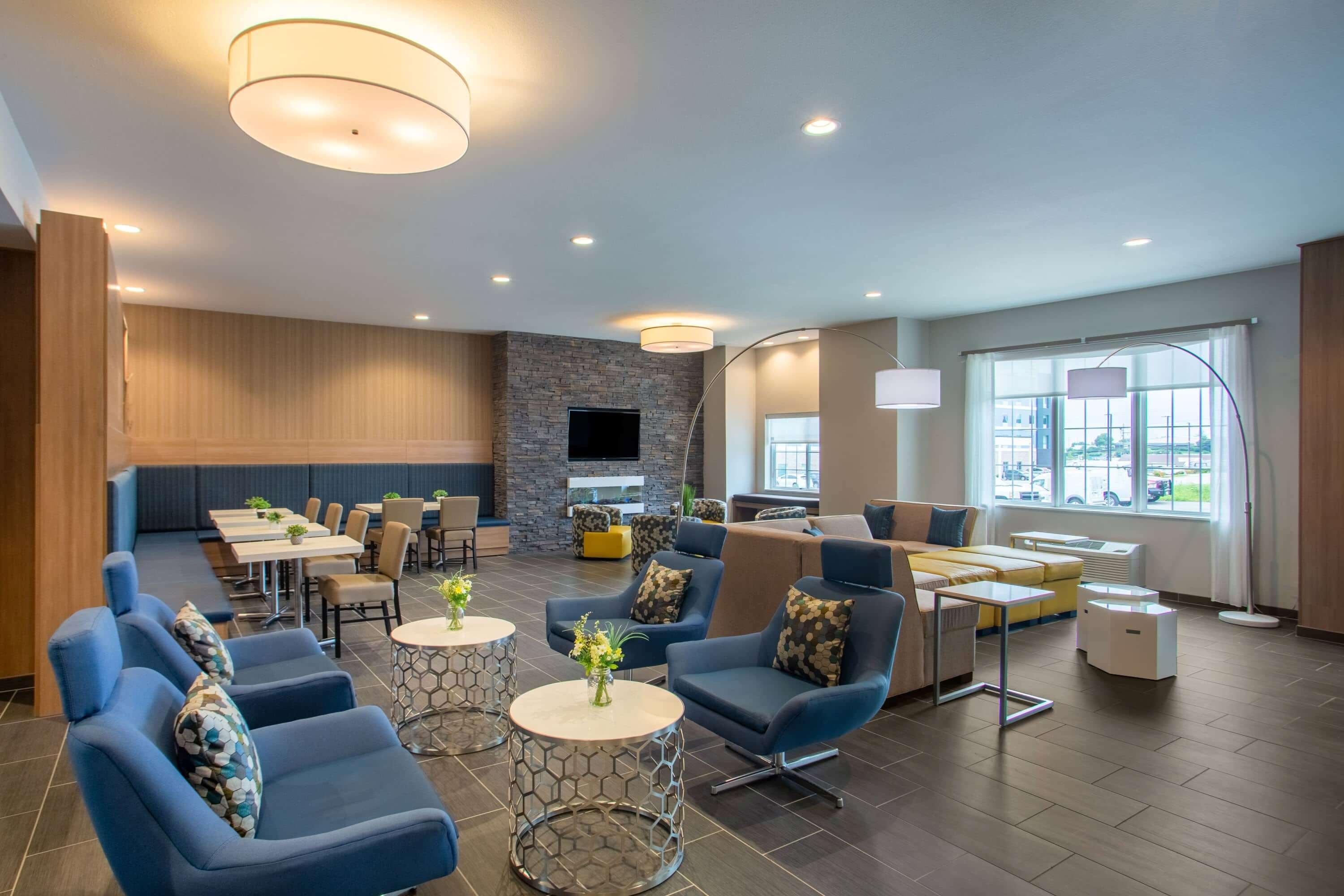 Microtel Inn & Suites By Wyndham Liberty/Ne Kansas City Area Екстер'єр фото